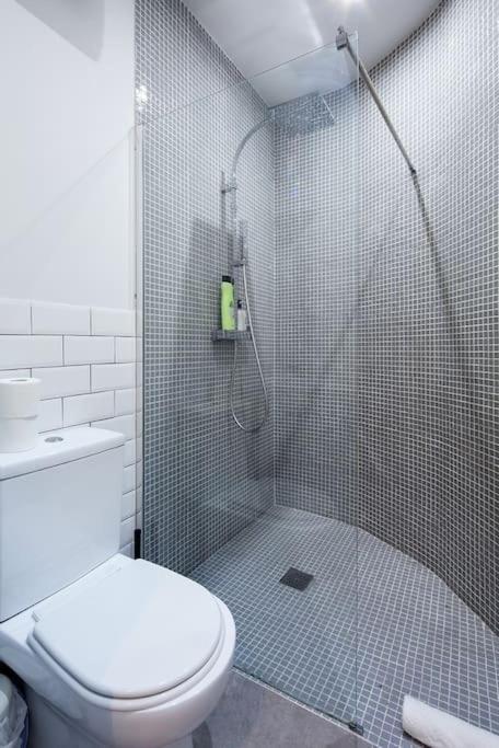 Loft Next To Calle Betis, Best Area Of Seville-Sevillarooms المظهر الخارجي الصورة